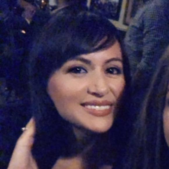 Meet your Posher, Beth - Picture 1 of 1